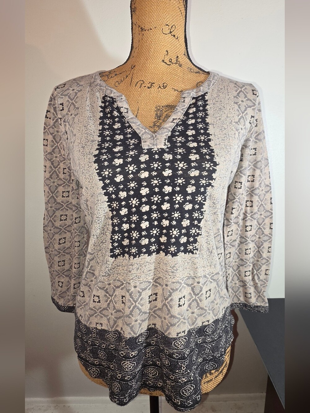 Lucky Brand Black and Gray Printed Split-Panel Tunic